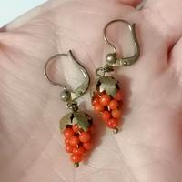 Orecchini grappolo d'uva e bracciale