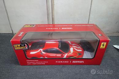 New Bright 27 mHz RC Ferrari 360 Fiorano macchina