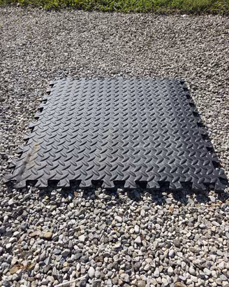 Set tappetini gomma - pavimento gommato 63x63
