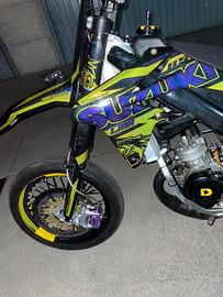 Plastiche suzuki valenti