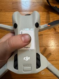 Dji mini 4 pro  rc2 (3 ore divolo)