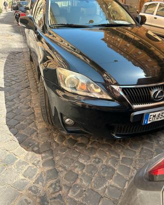 lexus IS 200 D 