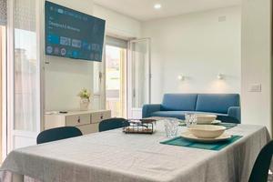Bilocale centro cagliari con balcone
