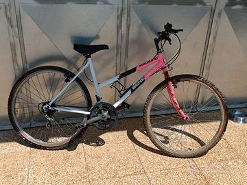 Bici MTB  26 per il mare funzionante cambioShimano