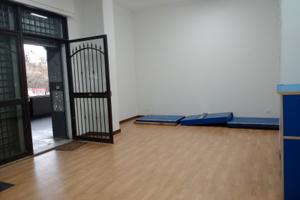 Gravina zona San.Paolo bottega 4 luci 500