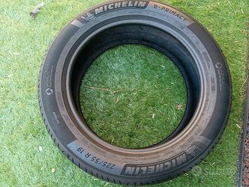 Pneumatico Michelin 225/55 R 19