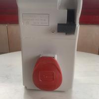 Interuttore Presa 380W