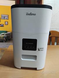 mangiatoia automatica