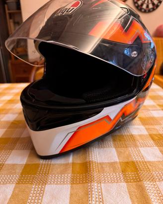 Casco agv usato pochissimo