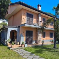 Villa unifamiliare via Giuseppe Mazzini 28, Centro