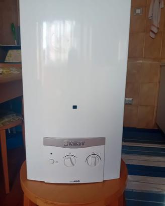 Scaldino GAS METANO 11 LT Vaillant