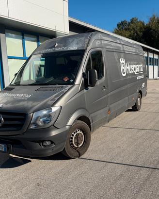 MERCEDES SPRINTER 2200
