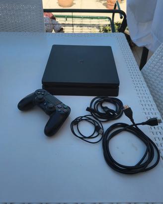 PS4 Slim 500GB + Controller originale e cavi