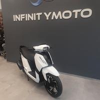 Peugeot Tweet 125