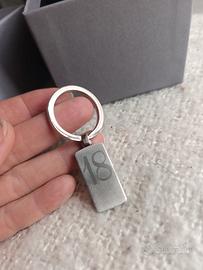 Portachiavi in Acciaio Lucido "18" – Nuovo, Elegan