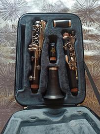 CLARINETTI CON ACCESSORI