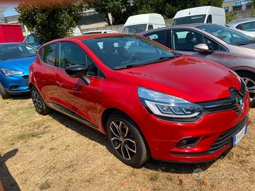 Renault Clio TCe 12V 90 CV GPL 5 porte neopatentat