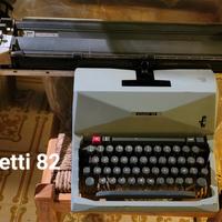 macchina da scrivere olivetti 82 