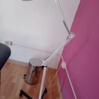 Lampada per estetista
