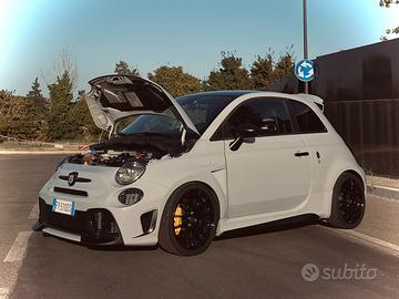 Abarth 595 turismo 70th anniversario