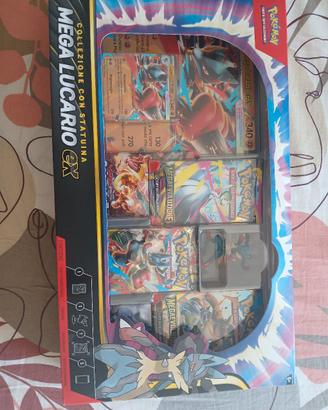 Collezione Pokemon Mega Lucario EX con Statuina