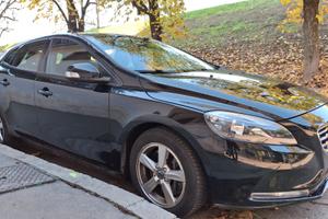 Volvo V40 D2 geartronic diesel 2000  - 120 CV