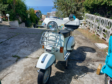 Vespa P150X Arcobaleno