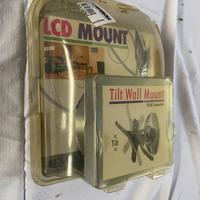 STAFFA SUPPORTO TV O MONITOR NUOVA MAI USATA