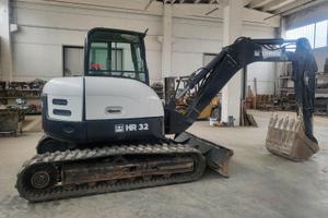 Escavatore cingolato usato TEREX HR 32 (BOB CAT 44