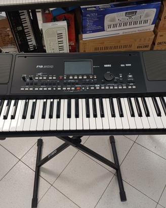 Tastiera KORG PA-300