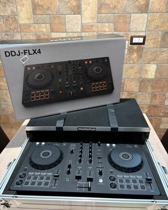 PIONEER DJ DDJ-FLX4 + CASE MAGMA