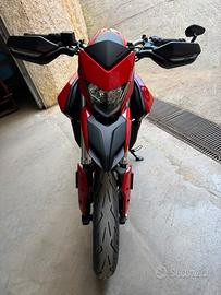 Ducati Hypermotard 939