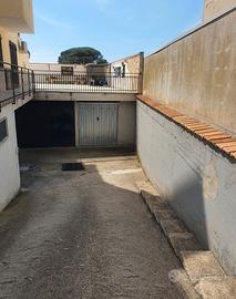 Garage Coperto 36 mq anche in Condivisione