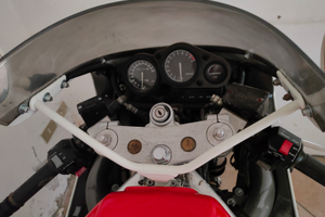 Yamaha FZR 1000 exup