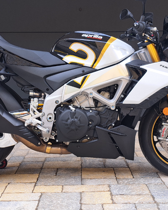 Aprilia tuono v4 1100 factory