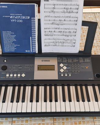 tastiera piano YAMAHA YPT230 (+ piedistallo)