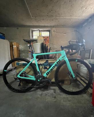 Bici da corsa Bianchi Sprint Disc Ultegra