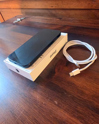 iPhone 16 Pro 256 GB titanio