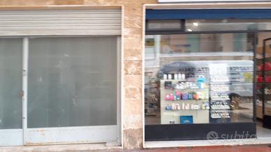 Locale (deposito e/o commerciale)