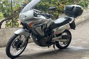 Honda transalp 650 del 2002
