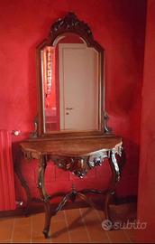 Console d'epoca in noce