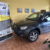 Toyota RAV 4 2.2diesel 177 CV Luxury gancio di tra