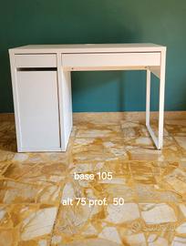 scrivania Ikea