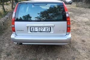 auto volvo v70t5 sv