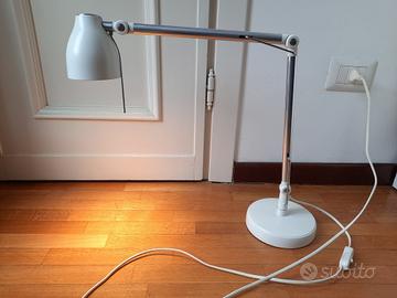 Lampada alluminio bianca