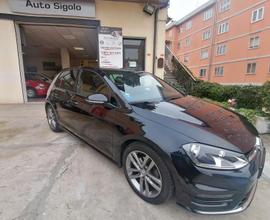 VOLKSWAGEN Golf 7ª 1.6TDI 110cv R-LINE