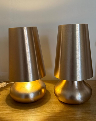 Coppia di lampade da comodino design moderno