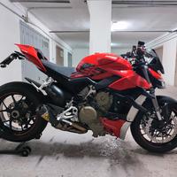 Ducati Streetfighter V4