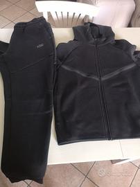 Tuta Nike tech 2