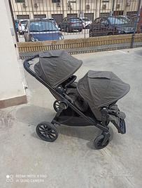 Passeggino gemellare baby jogger